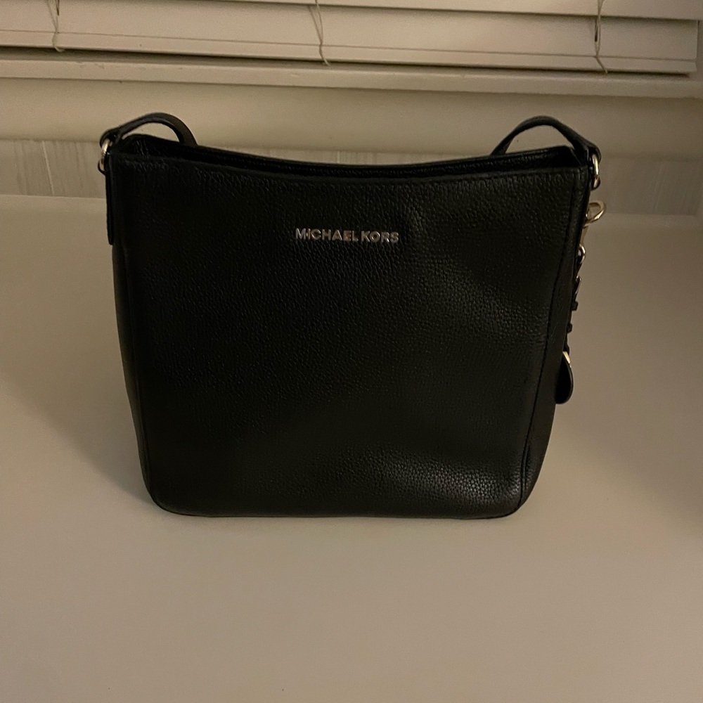 Black Michael Kors crossbody